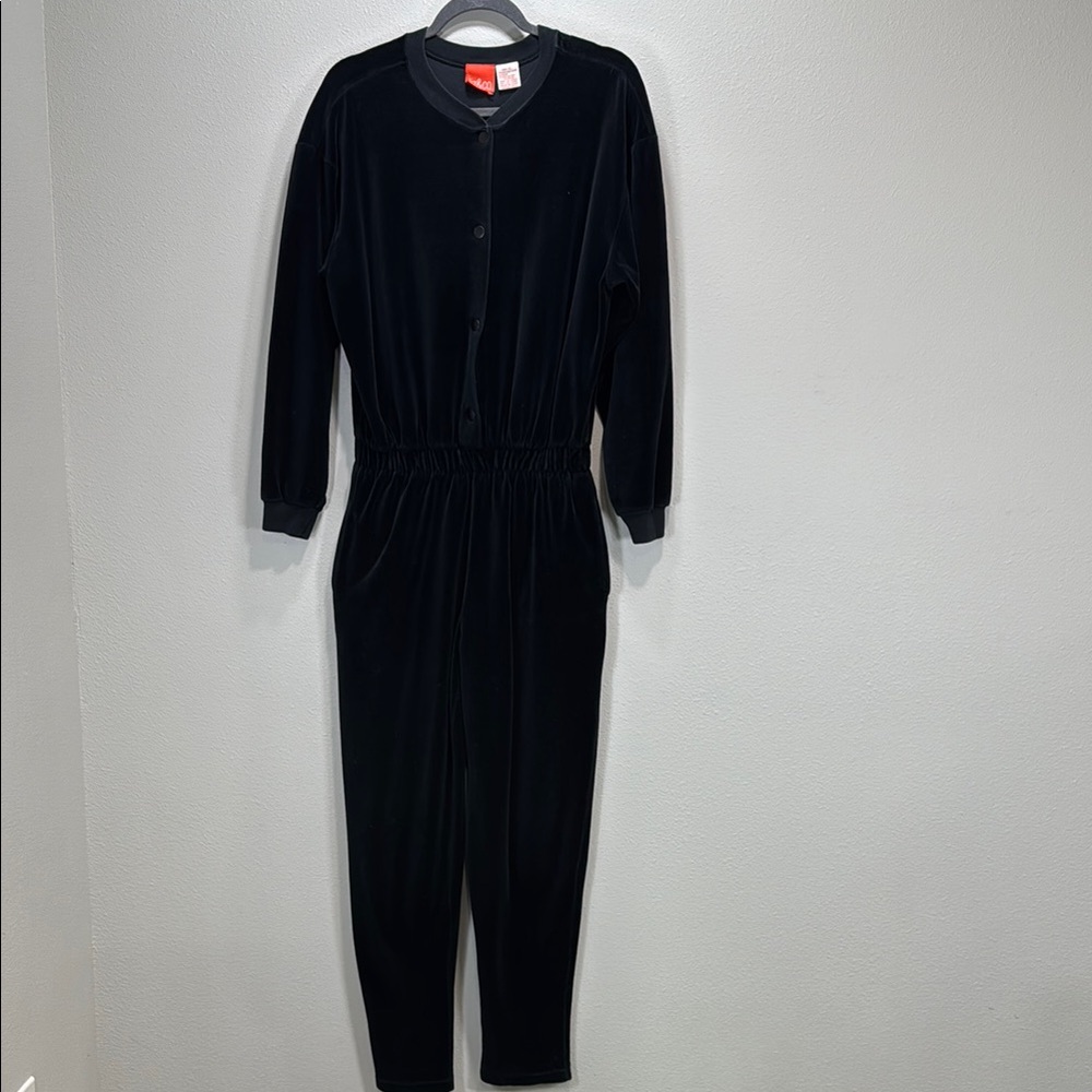 Liz & Co. Black velvet Jumpsuit vintage‎